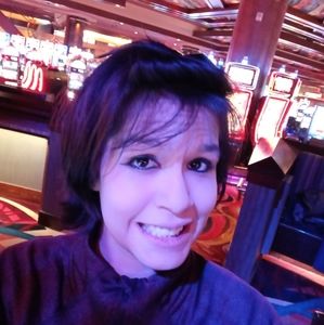 Meet your Posher, Marie